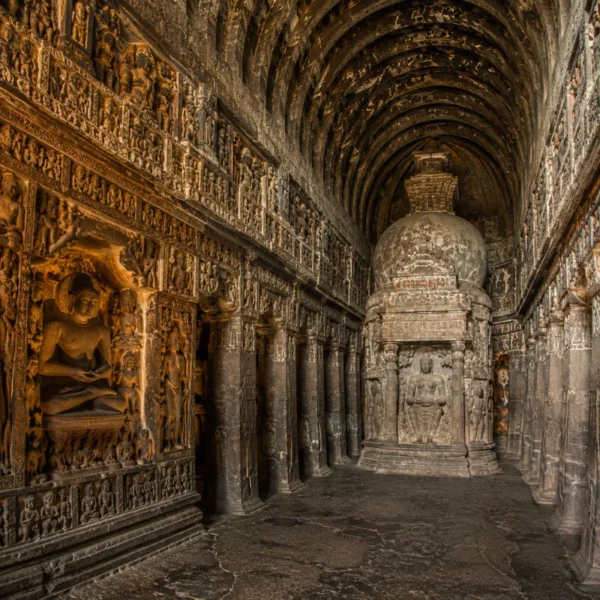 5 Jyotirlinga with Aurangabad Heritage Tour featuring sacred Shiva temples, Ellora Caves and Bibi Ka Maqbara