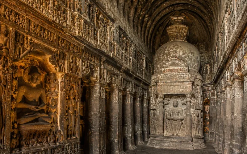5 Jyotirlinga with Aurangabad Heritage Tour featuring sacred Shiva temples, Ellora Caves and Bibi Ka Maqbara