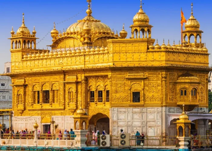 Grand Himachal with Amritsar tour featuring Golden Temple, sacred sarovar and iconic Punjab pilgrimage landmark