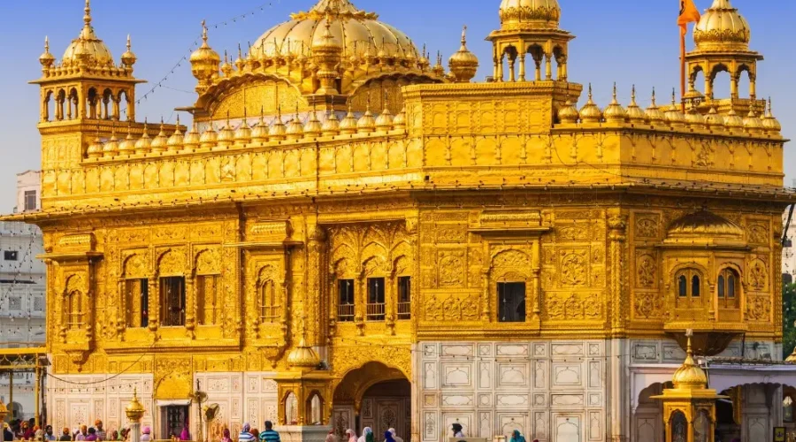 Grand Himachal with Amritsar tour featuring Golden Temple, sacred sarovar and iconic Punjab pilgrimage landmark