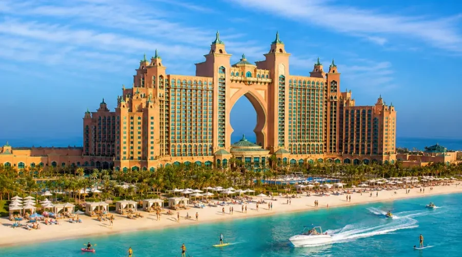 Dubai Atlantis The Palm with luxury resort architecture, turquoise sea, Palm Jumeirah views, and premium UAE holiday atmosphere.