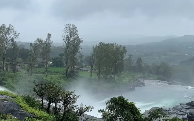 Bhandardara Hill and Lake Tour featuring Arthur Lake, lush Sahyadri mountains and scenic natural landscapes