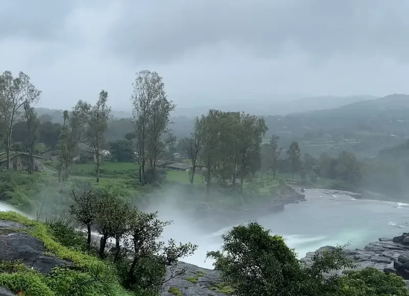 Bhandardara Hill and Lake Tour featuring Arthur Lake, lush Sahyadri mountains and scenic natural landscapes