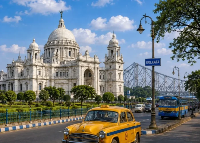 Kolkata City Tour Package featuring Victoria Memorial, Howrah Bridge, Dakshineswar Kali Temple, Indian Museum and Park Street