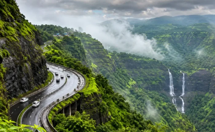 Lonavala Khandala Weekend Tour Package featuring Tiger Point, Bhushi Dam, Rajmachi Point, lush green valleys, waterfalls and scenic hill station landscapes.