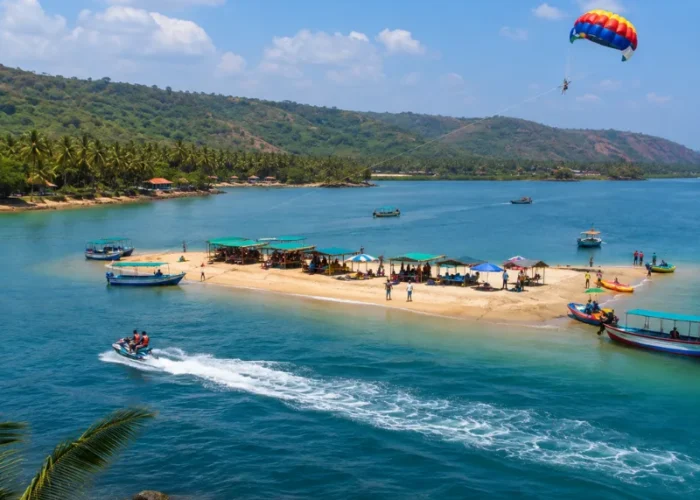 Malvan and Tsunami Island adventure tour with blue coastal waters, boating and scenic Konkan coastline