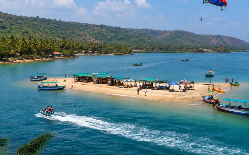 Malvan and Tsunami Island adventure tour with blue coastal waters, boating and scenic Konkan coastline