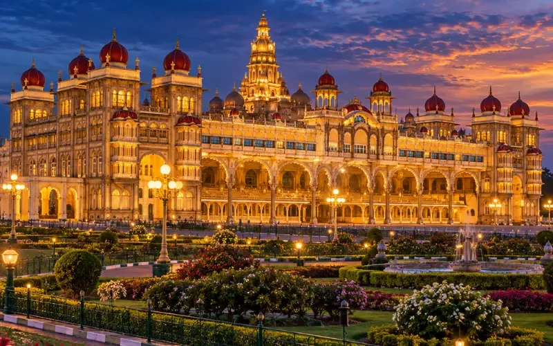 Mysore Coorg and Ooty tour featuring Mysore Palace, green coffee plantations and scenic Nilgiri hills