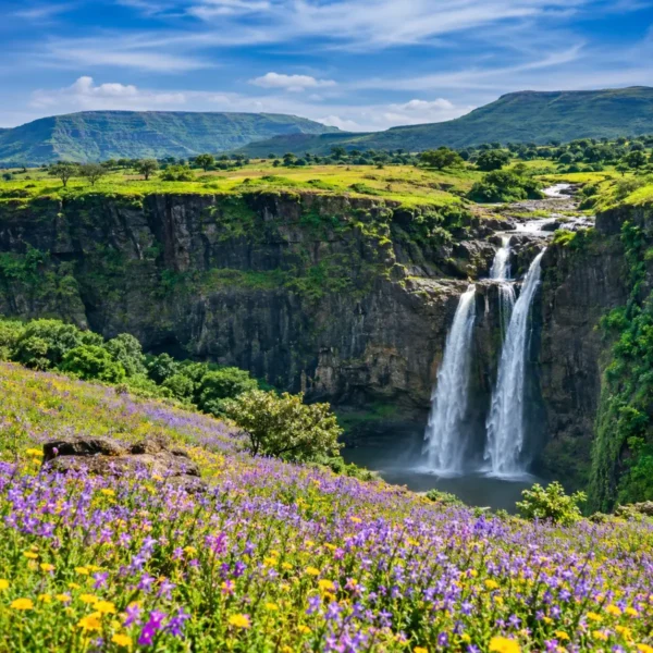 Satara Kaas Plateau Thoseghar Tour Package featuring Kaas Plateau, Thoseghar Waterfalls, Kaas Lake, Sajjangad Fort and the scenic Sahyadri hills.