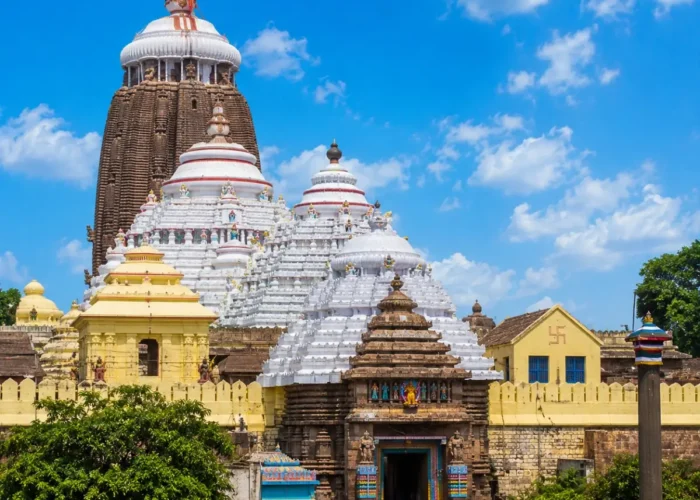 Puri Jagannath & Konark Temple Tour Package featuring Jagannath Temple, Konark Sun Temple, Chandrabhaga Beach and Odisha pilgrimage attractions.