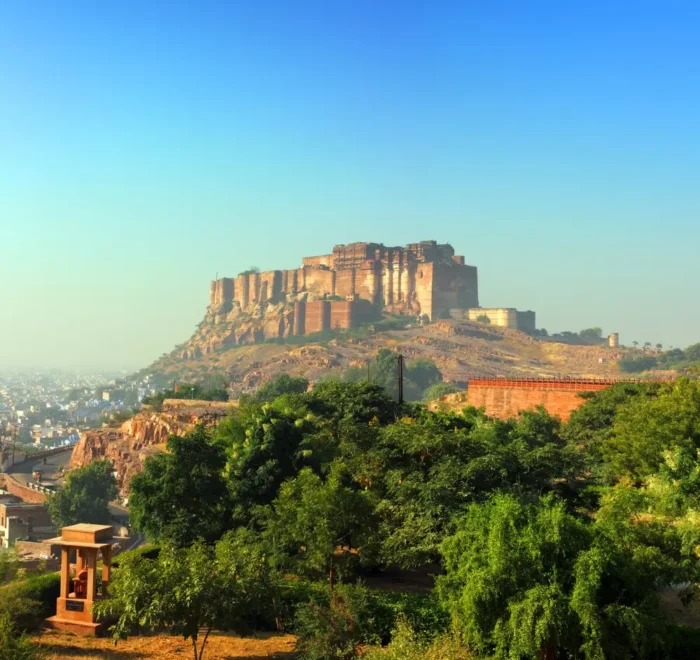 Jaipur Jodhpur Udaipur package featuring Mehrangarh Fort, heritage architecture and scenic Rajasthan city landscape