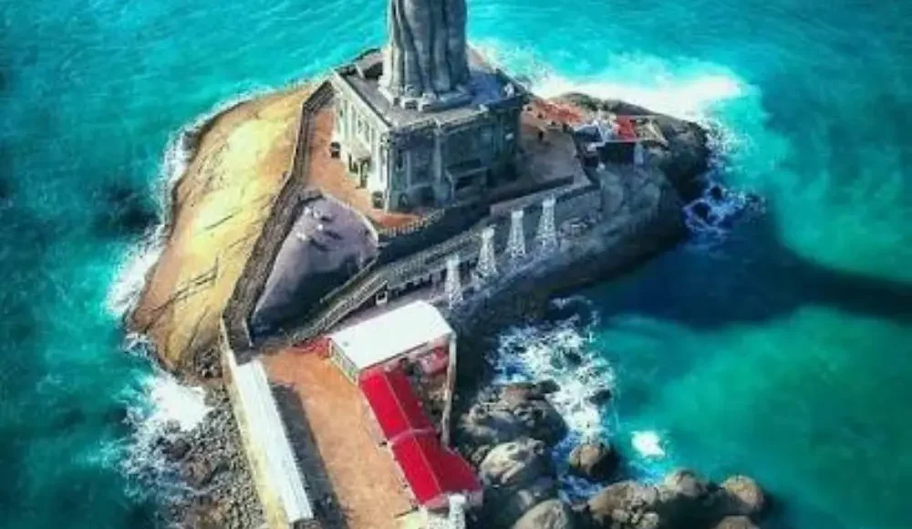 Madurai Rameswaram Kanyakumari tour image featuring the iconic Thiruvalluvar Statue surrounded by turquoise sea at Kanyakumari