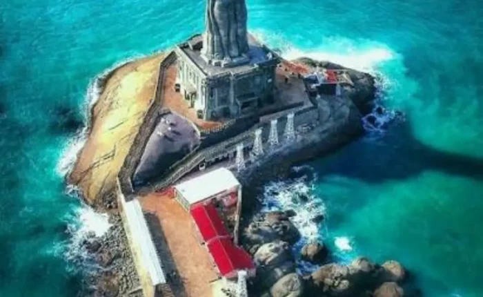 Madurai Rameswaram Kanyakumari tour image featuring the iconic Thiruvalluvar Statue surrounded by turquoise sea at Kanyakumari