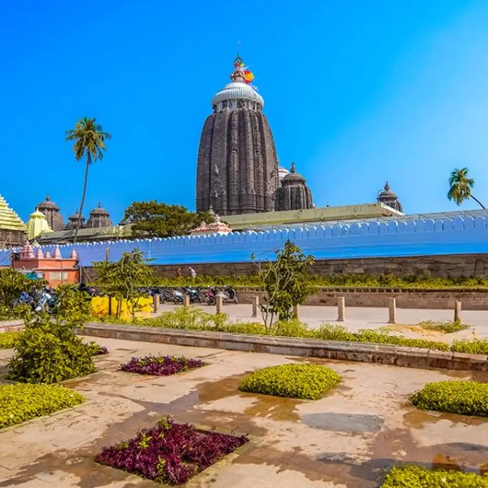 Puri Konark Bhubaneswar package featuring Jagannath Temple, sacred architecture and spiritual Odisha pilgrimage landmark