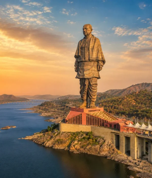 Ahmedabad Vadodara Statue of Unity Tour Package featuring Statue of Unity, Laxmi Vilas Palace, Sabarmati Ashram, Sardar Sarovar Dam and Sayaji Baug.