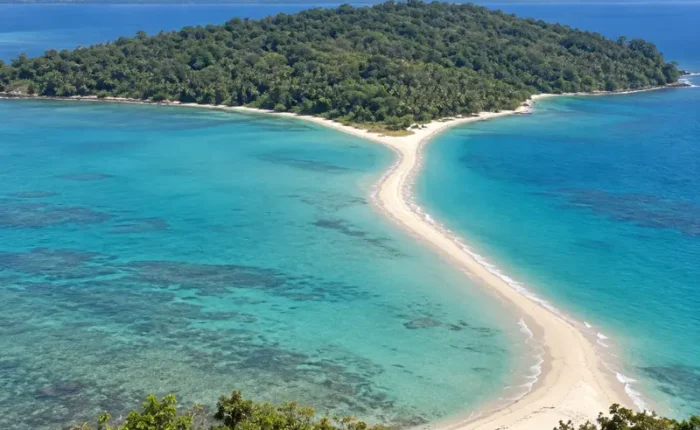 Andaman Complete Island Discovery Tour with tropical beaches, turquoise waters, mangroves and scenic North Andaman landscapes