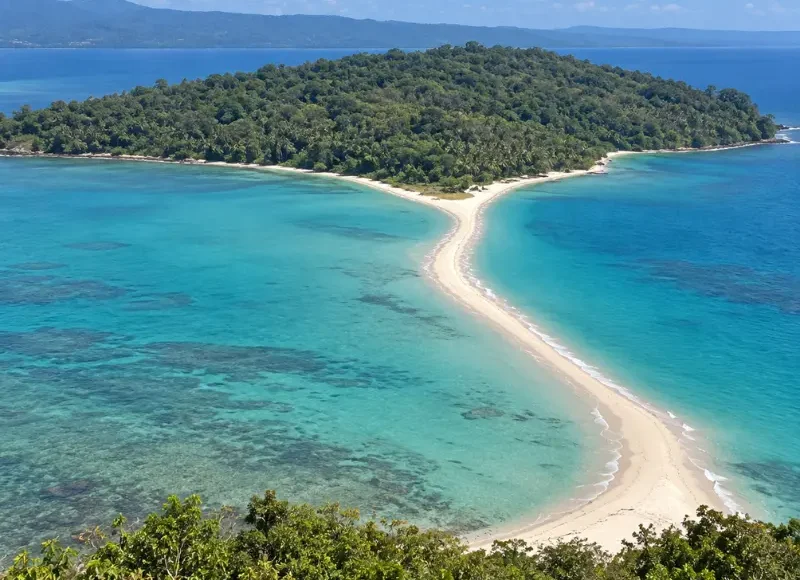 Andaman Complete Island Discovery Tour with tropical beaches, turquoise waters, mangroves and scenic North Andaman landscapes