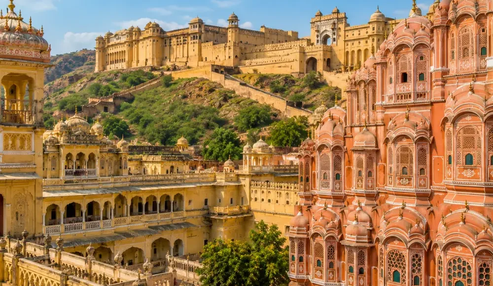 Jaipur city with Hawa Mahal, Amber Fort, royal pink architecture and clear morning daylight in Rajasthan.