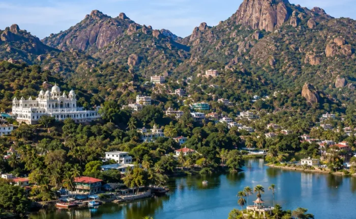 Mount Abu hill station with Nakki Lake, Aravalli hills, green forests and clear morning daylight in Rajasthan.